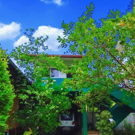 Villa Dragon House Boossa Экстерьер фото